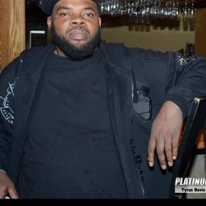 Meet your Posher, Buster